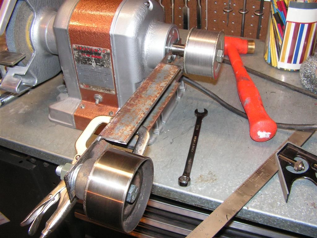 DIY Belt grinder attachment for your bench grinder 