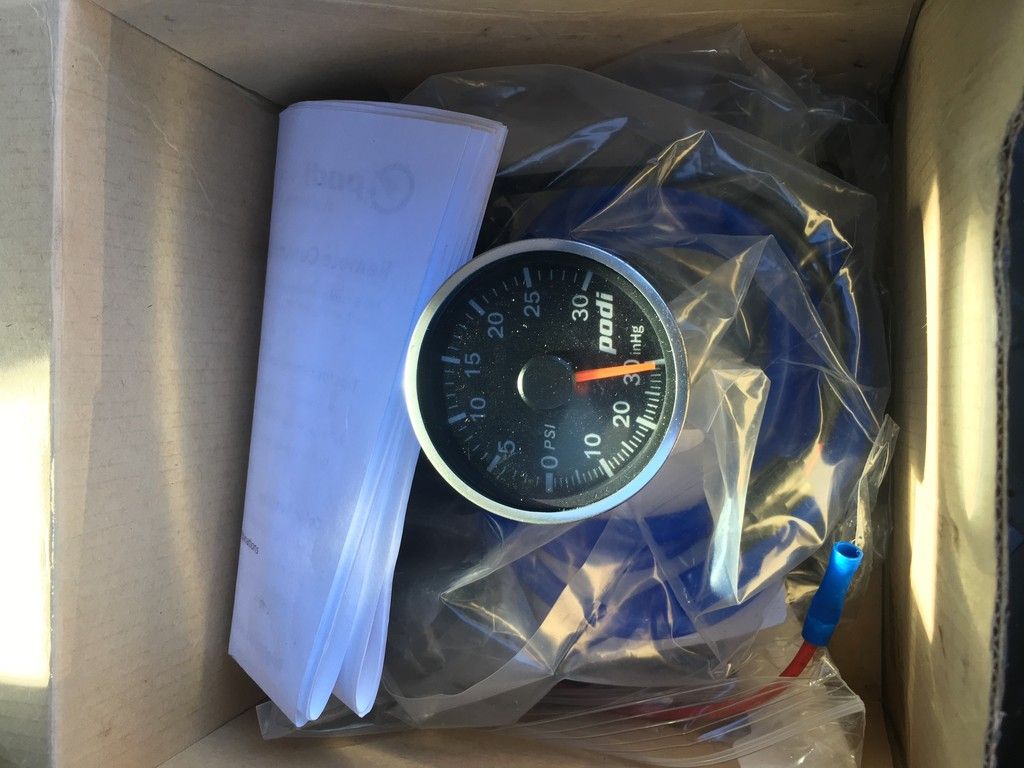 fs Podi "Classic" Red Needle 52mm Electronic Stepper Motor Boost Gauge